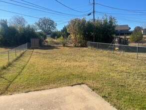 1210-1212 Walt Morgan Cir in Copperas Cove, TX - Building Photo - Building Photo