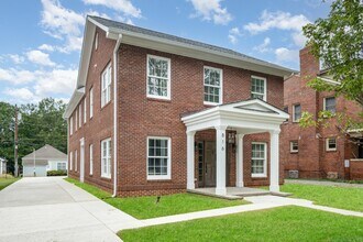 816 Walnut Ave in Charlotte, NC - Building Photo - Building Photo