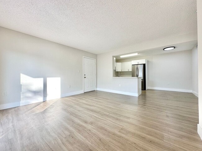 property at 251 Palm Cir W