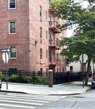 Sherman Terrace Co-Op in Bronx, NY - Building Photo - Building Photo