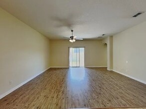 2826 Running Brook Cir in Kissimmee, FL - Foto de edificio - Building Photo