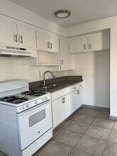 9204 Sepulveda Blvd, Unit 9 in Los Angeles, CA - Building Photo - Building Photo