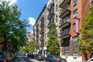 73-75 E 3rd St in New York, NY - Building Photo