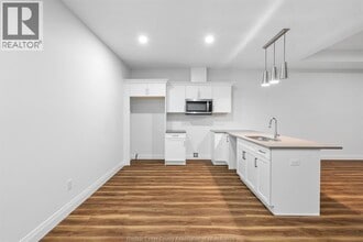 162 McLellan Ave in Amherstburg, ON - Building Photo - Building Photo