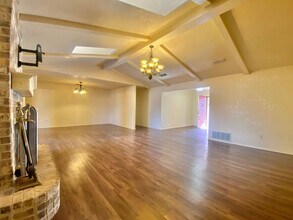 5414 17th Pl in Lubbock, TX - Building Photo - Building Photo