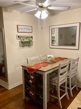 156 Liberty St, Unit Condo #15 in Little Ferry, NJ - Foto de edificio - Building Photo