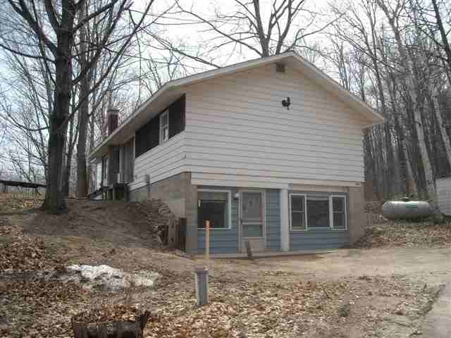 3533 Casey Rd in Frankfort, MI - Building Photo