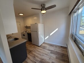 1910 Main St in Saskatoon, SK - Building Photo - Building Photo