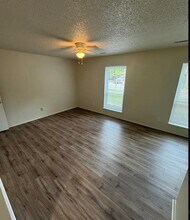 1448 E Briarcliff St in Fayetteville, AR - Building Photo - Building Photo