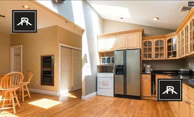 property at 76 Georgia St