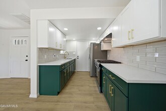 2059 Shasta St in Mojave, CA - Building Photo - Building Photo