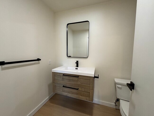 6079 La Prada in Los Angeles, CA - Building Photo - Building Photo