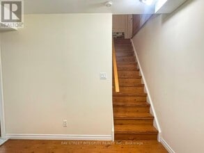 508 Roy Rainey Ave in Markham, ON - Building Photo - Building Photo