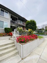 Crepe Myrtle Apartments in South Pasadena, CA - Building Photo - Building Photo