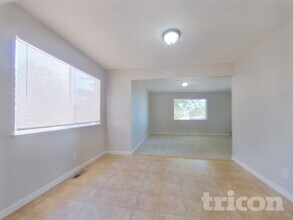 3045 Slater Ct in Reno, NV - Building Photo - Building Photo