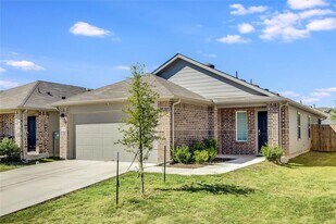 17409 Ginning Ct in Elgin, TX - Building Photo