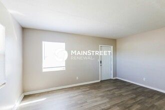 1207 NW 13th Ln in Fort Lauderdale, FL - Building Photo - Building Photo
