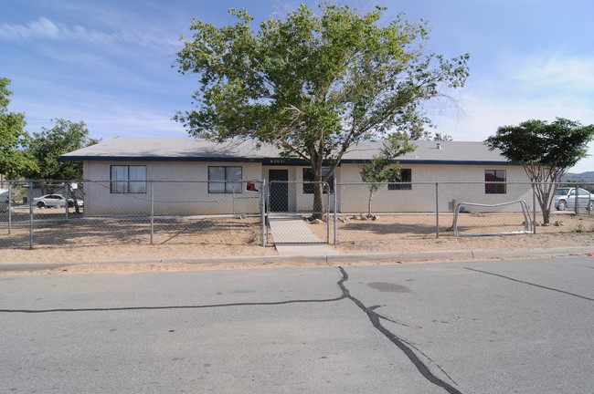 62021 Plaza Rd in Joshua Tree, CA - Building Photo - Building Photo