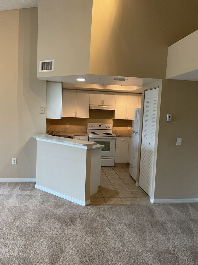 property at 4159 N Haverhill Rd