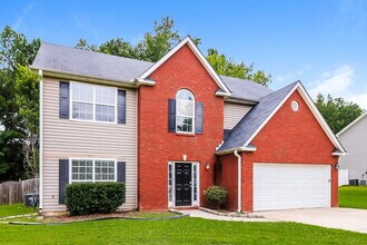 516 Gristmill Ln in Hampton, GA - Building Photo - Building Photo