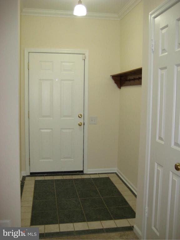 7183 Fairfield Ct in Alexandria, VA - Building Photo - Building Photo
