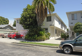 1352 N Citrus Ave in Los Angeles, CA - Building Photo - Building Photo