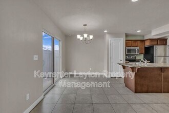 2415 Wellington Dr in Harrisville, UT - Building Photo - Building Photo