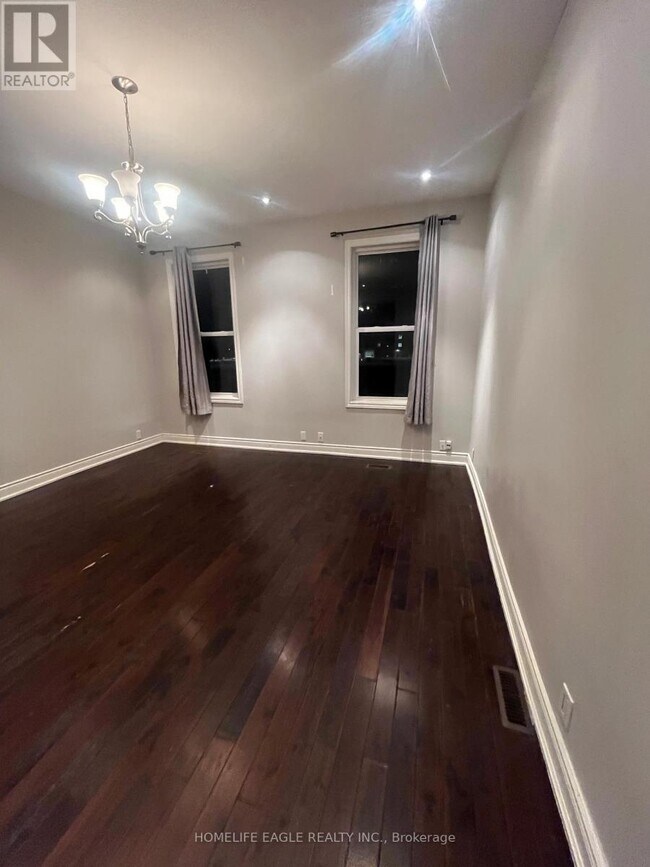 87 Simcoe Rd in Bradford West Gwillimbury, ON - Building Photo - Building Photo