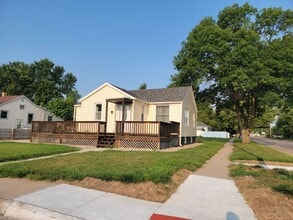 704 S Kimball St in Grand Island, NE - Building Photo - Building Photo