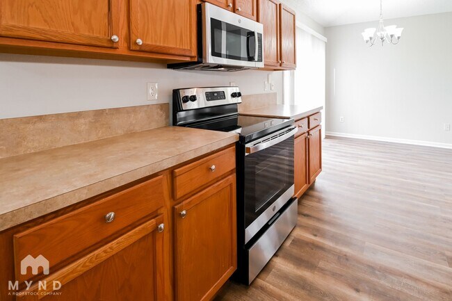 836 Bonaparte Landing Ct in Jacksonville, FL - Foto de edificio - Building Photo