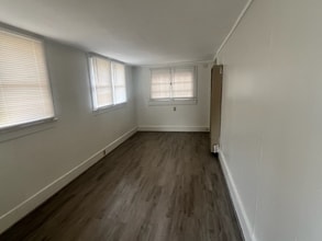 1015 Manitou Ave in Manitou Springs, CO - Building Photo - Building Photo