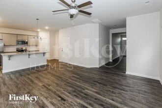 5611 Cobblestone Glen Dr in Charlotte, NC - Building Photo - Building Photo