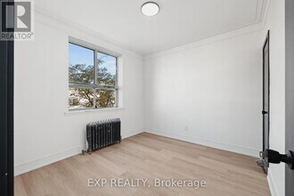 90 Carden St in Guelph, ON - Building Photo - Building Photo