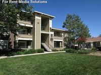 Alhambra at Mace Ranch in Davis, CA - Foto de edificio - Building Photo