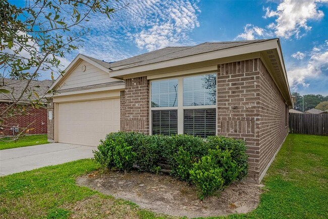 23710 Shortleaf Pine Dr in Tomball, TX - Building Photo - Building Photo