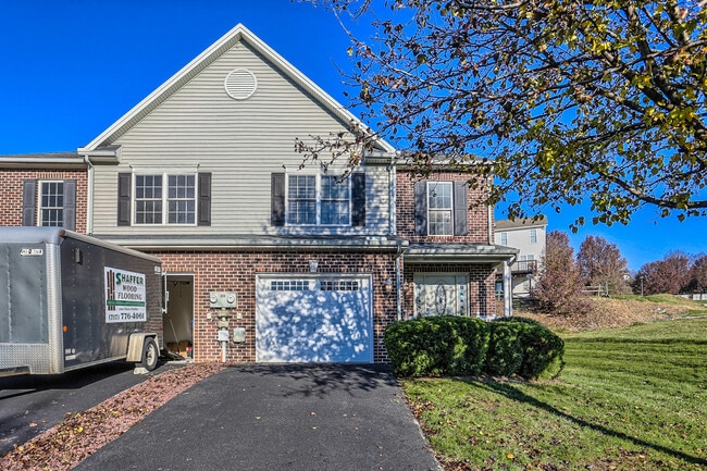 property at 12 Lismore Pl
