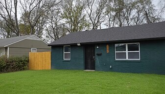 1796 Wildrose St in Memphis, TN - Building Photo