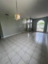 4701 Chalfont Dr in Orlando, FL - Foto de edificio - Building Photo