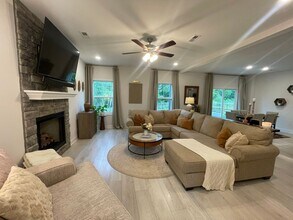 1437 Citadel Dr in Clarksville, TN - Building Photo - Building Photo