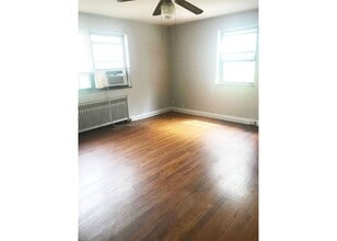 599 Lowell Ave in Cincinnati, OH - Building Photo - Building Photo