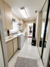 3144 Andorra Ct in Naples, FL - Foto de edificio - Building Photo