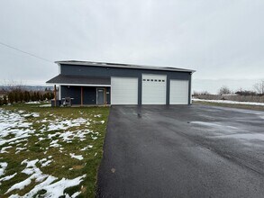 24211 E Wellesley Ave in Otis Orchards, WA - Building Photo - Building Photo