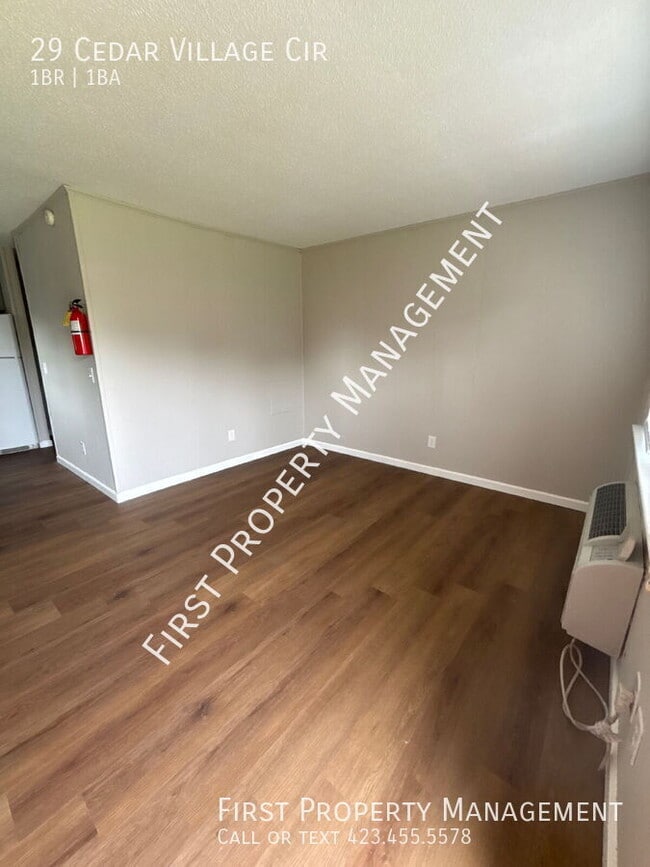 29 Cedar Village Cir in Fort Oglethorpe, GA - Building Photo - Building Photo