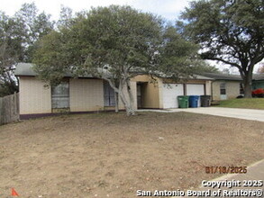 5915 Hidden Boulder St in San Antonio, TX - Building Photo - Building Photo