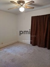 2284 E Clay St in Decatur, IL - Building Photo - Building Photo