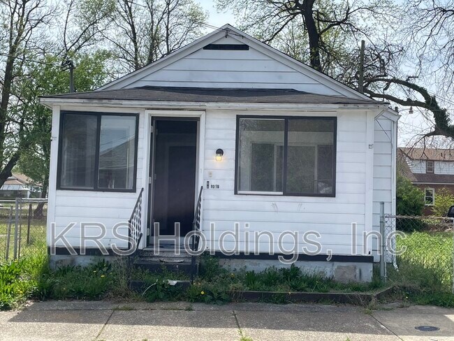 property at 1014 43rd St