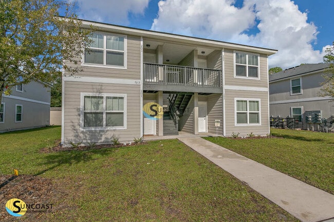 585 Century 21 Dr