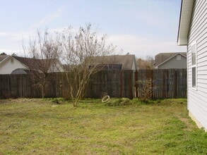 103 Red Cedar Run in Elizabeth City, NC - Building Photo - Building Photo