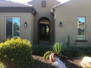 21401 E Russet Rd in Queen Creek, AZ - Building Photo - Building Photo