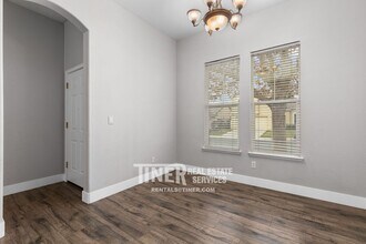 1981 Amber Fields Way in Roseville, CA - Building Photo - Building Photo